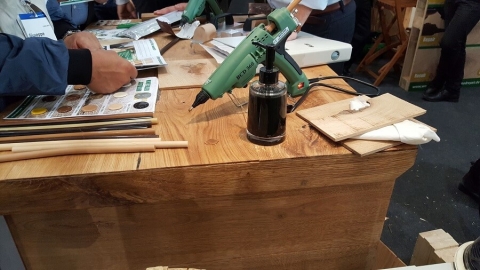 Knot Filler demo at LIGNA 2017